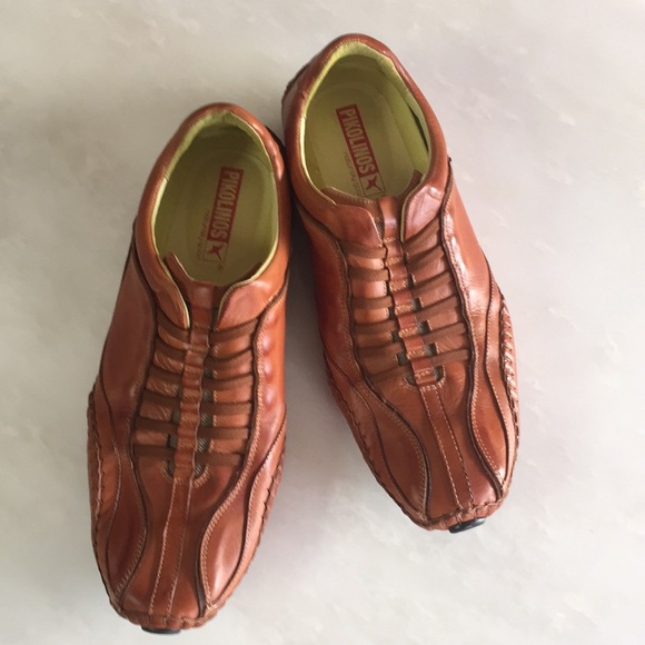 pikolinos driving shoes